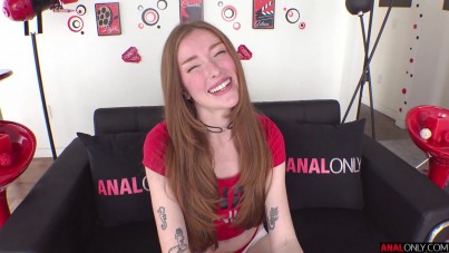 we wanna stretch that flat ass, red
