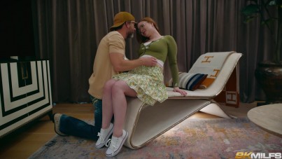 a summer skirt is a dick trap